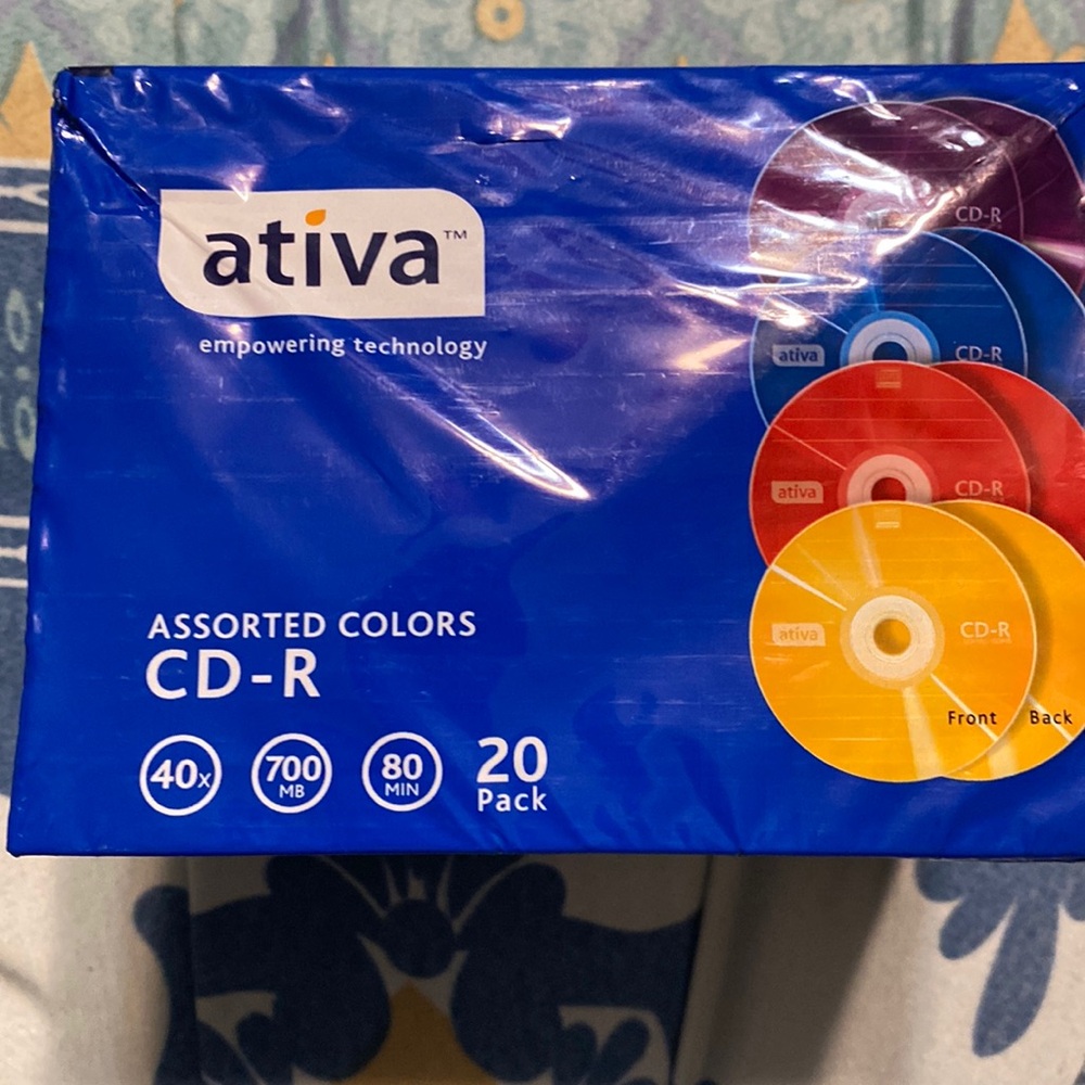 New Ativa Assorted Colors CD - R 40 X700 MB 80 Minute Jewel Case 20 Pack